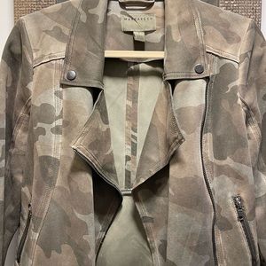 Marrakech 😎 Anthropologie camo moto jacket size small